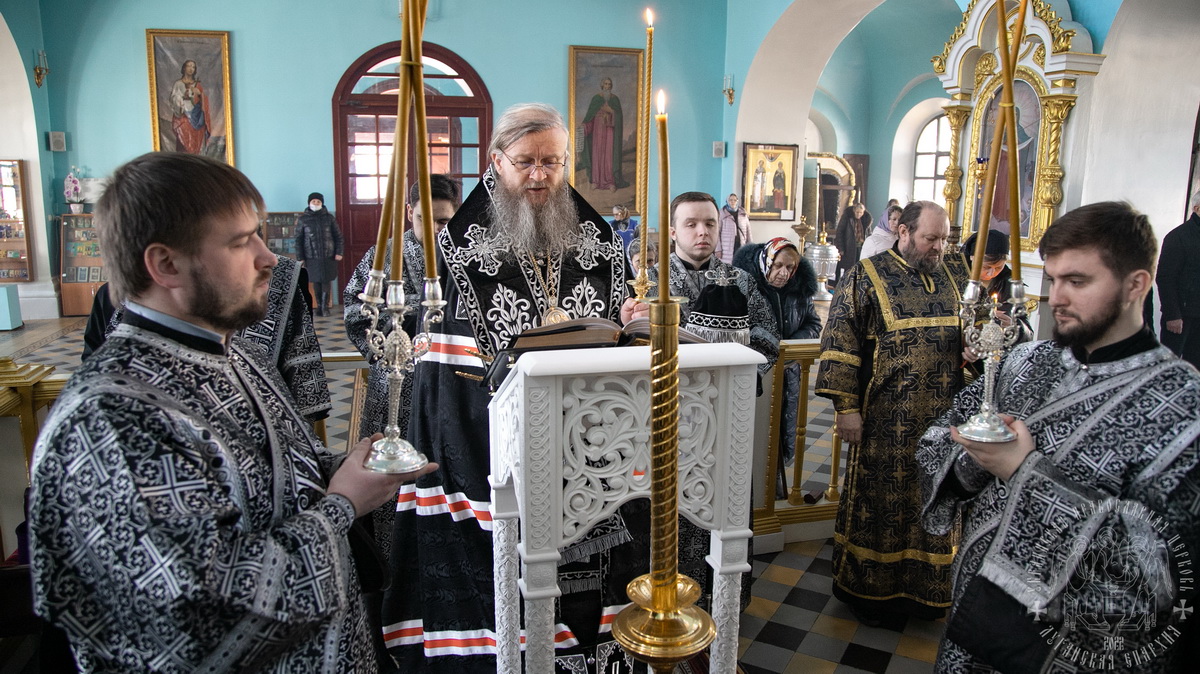 Подробнее о статье Луганск. Пассия — богослужение, посвященное воспоминаниям Страстей Христовых